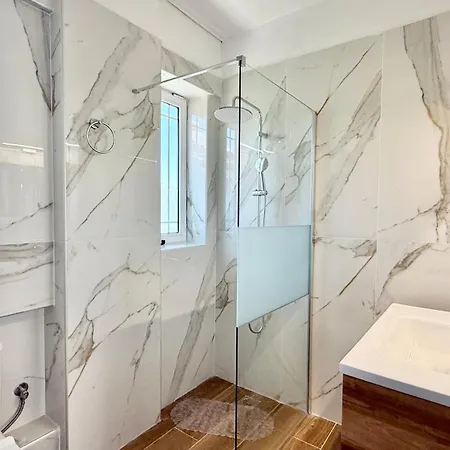 Apartment Free Spirit Joy